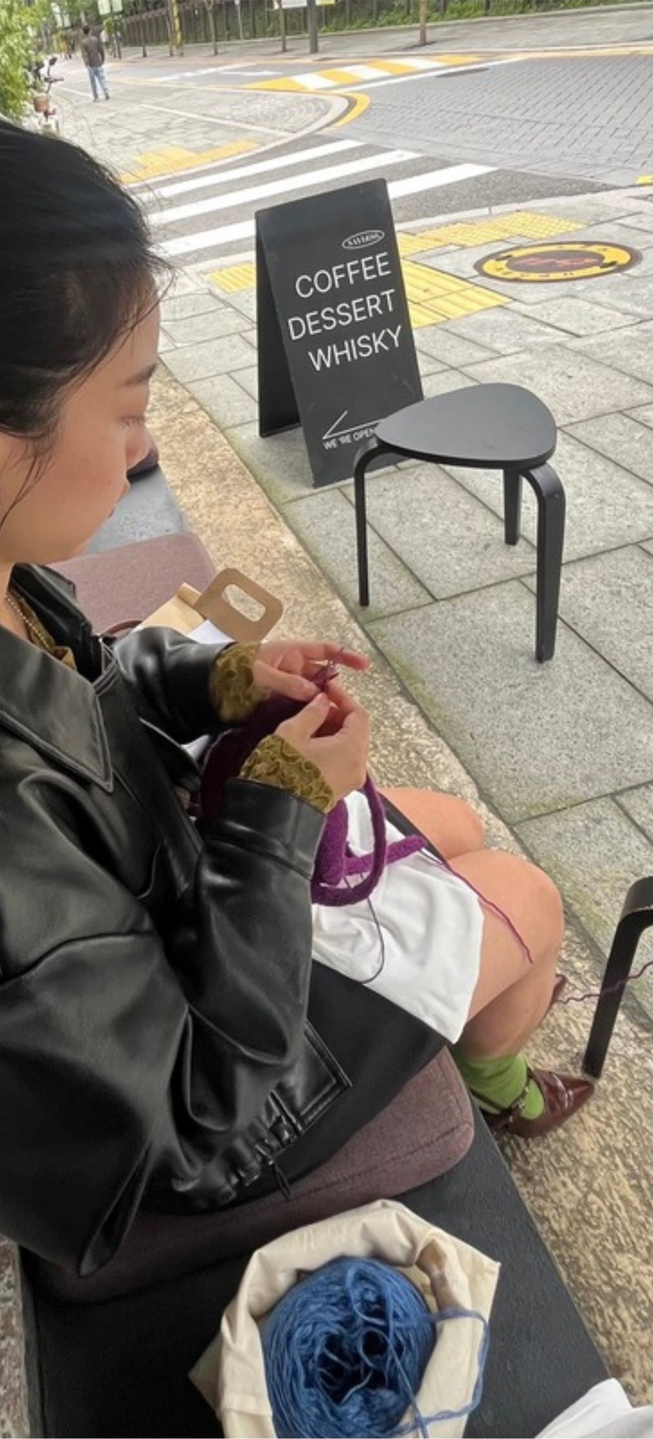Dabin knitting with wool yarn