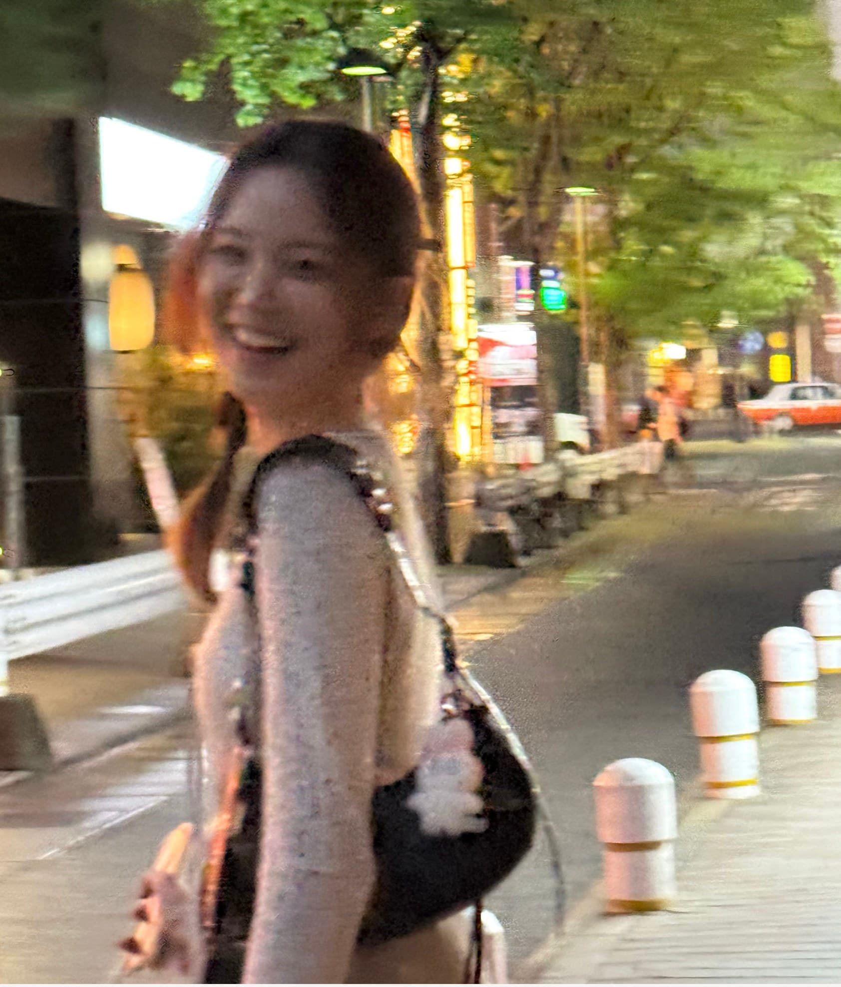 Jiyun on a Seoul street at night
