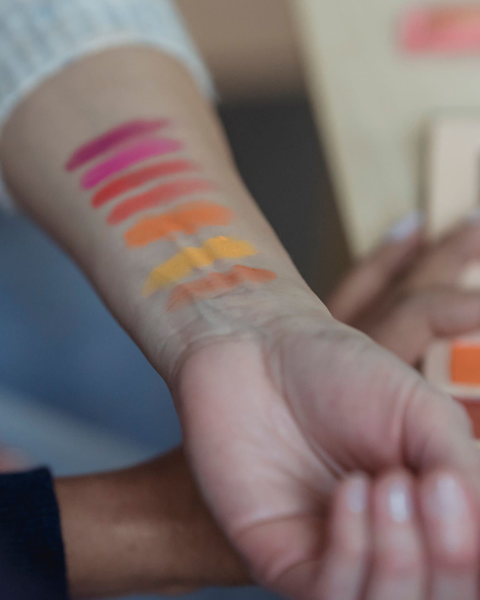 Discover Your Perfect Palette in Hongdae 3