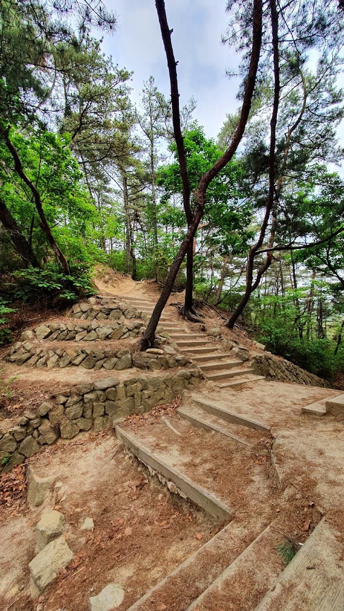Gwanaksan Granite Peaks and Mountain Cuisine Trail 2