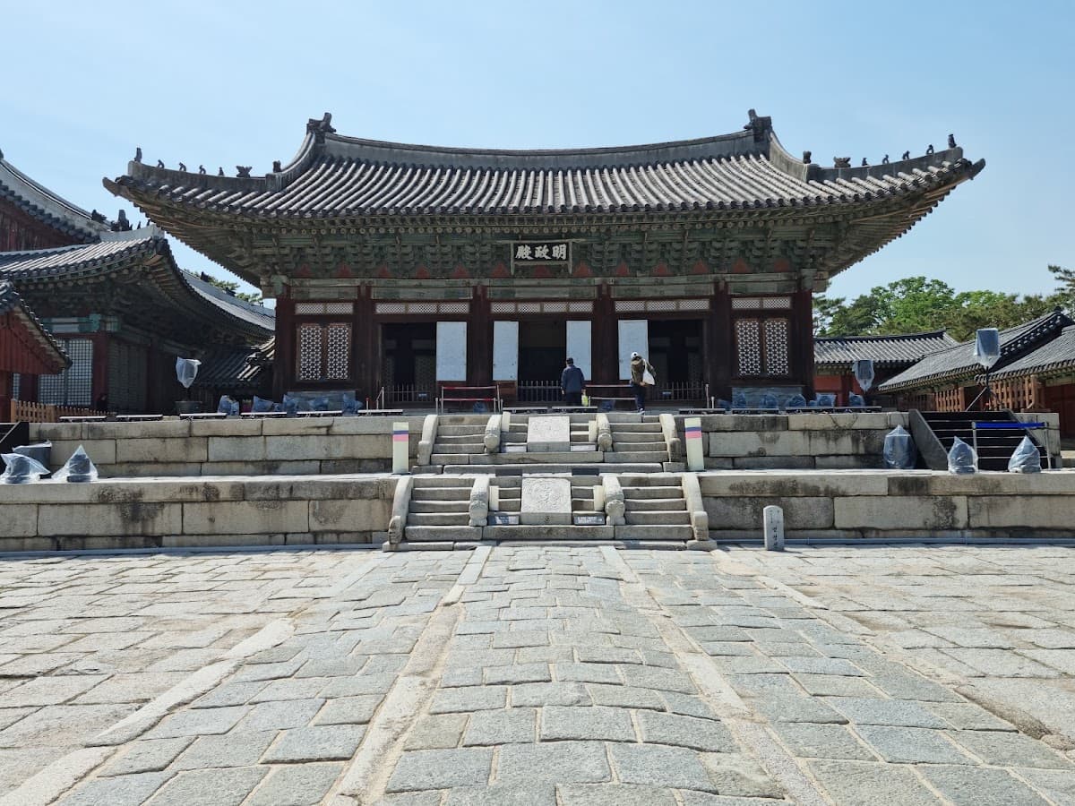 Moonlight Heritage Walk Through Joseon Dynasty History 2